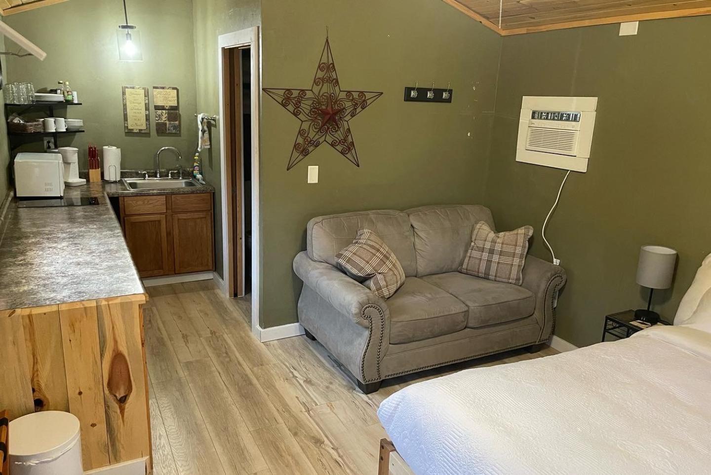 Eagle'S Landing Lodge Custer Εξωτερικό φωτογραφία